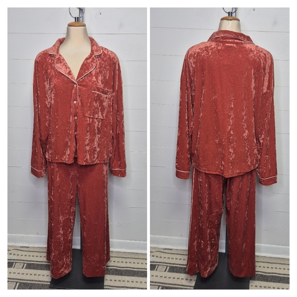 Aerie Crushed Velvet Pink Pajama Set Size XL - Picture 2 of 16